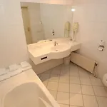 호텔 Alp De Veenen 3*