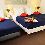 Alp De Veenen 3* 암스텔벤