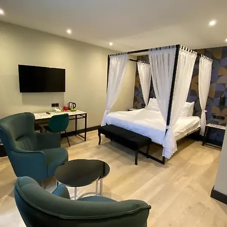 Alp De Veenen 3* 암스텔벤