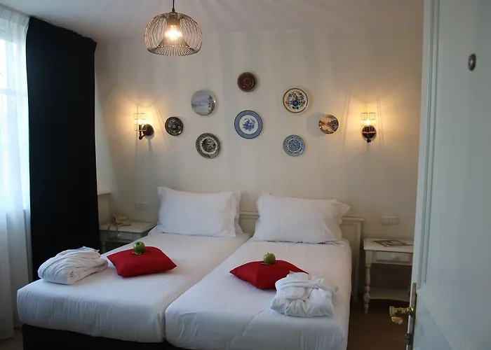 Alp De Veenen אמסטלבין