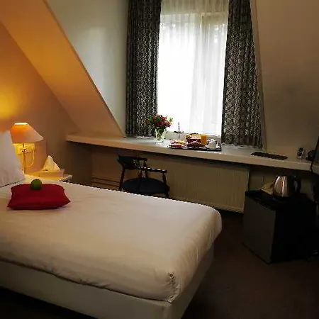 Alp De Veenen Amstelveen